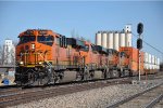 Hot intermodal rolls west